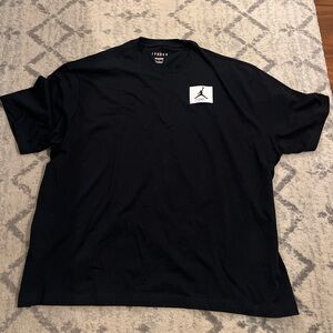 men’s- Jordan flight essentials